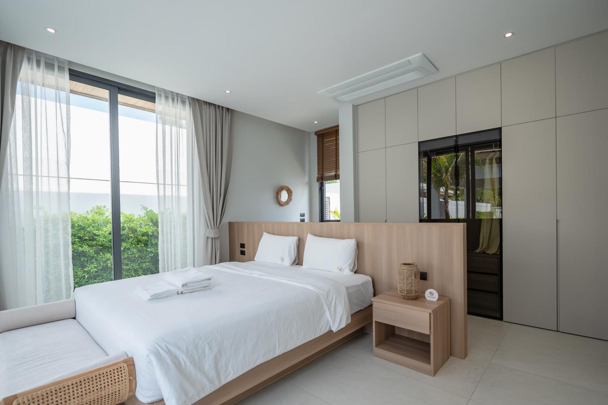 Mouana Breeze Mai Khao Vip 4-bedroom Pool 9911 Villa Phuket